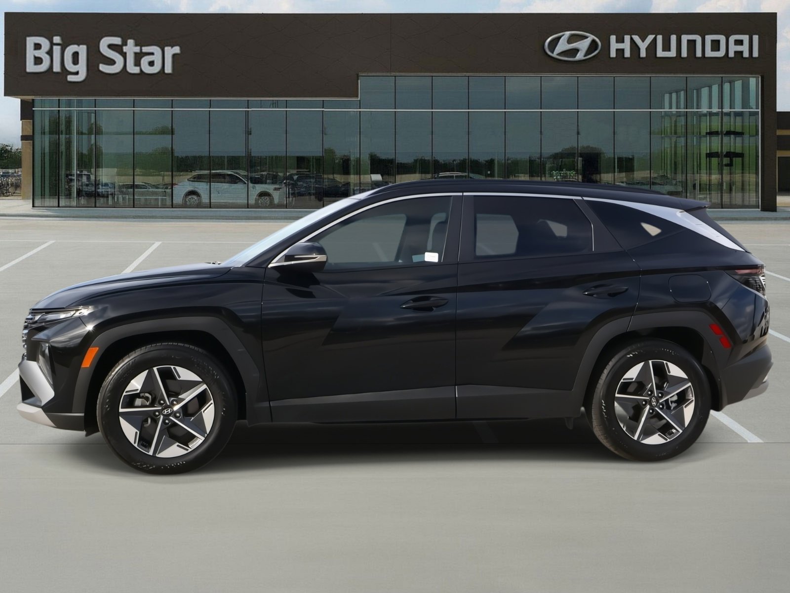 Used 2025 Hyundai Tucson SEL image 2