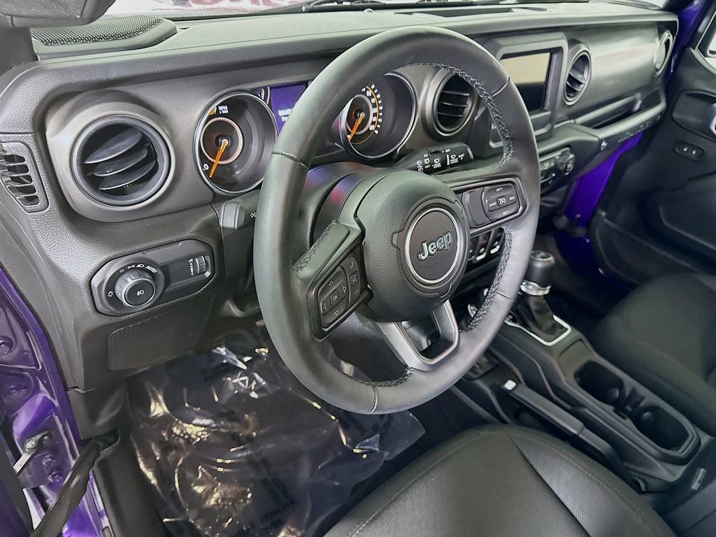 Used 2023 Jeep Wrangler Sport S image 18