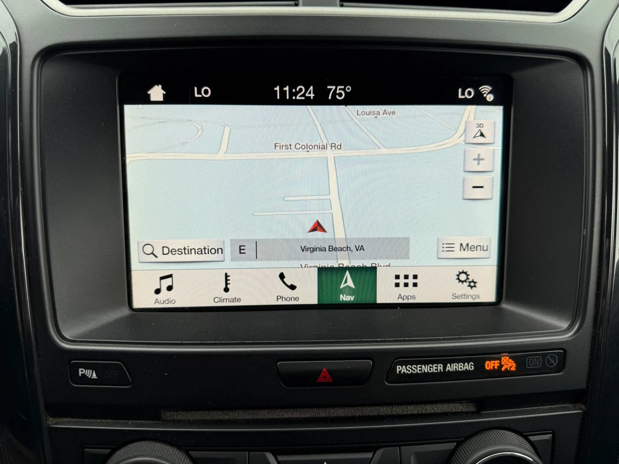 Used 2018 Ford Explorer XLT w/ Equipment Group 202A AWD/4WD image 25