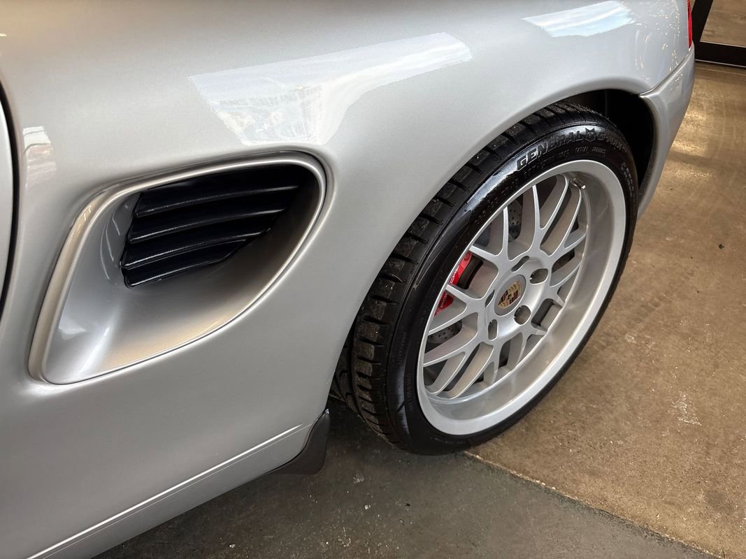 Used 2000 Porsche Boxster S image 32