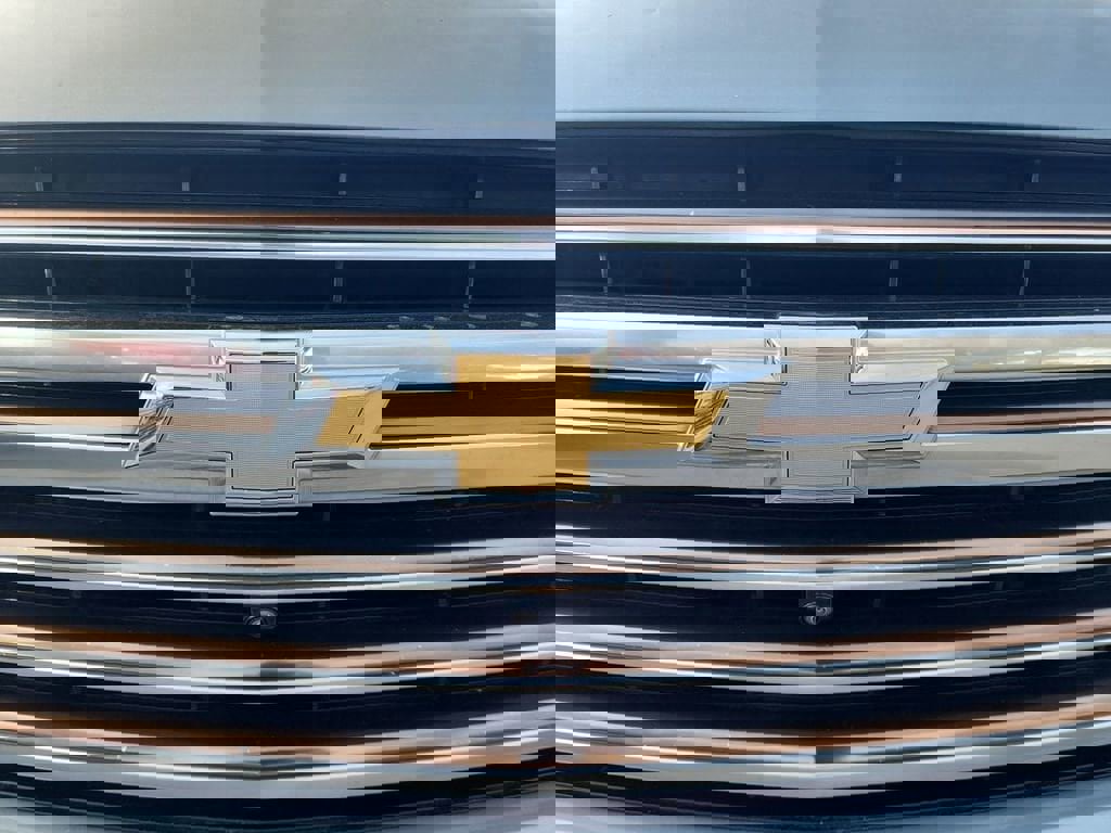 Certified 2023 Chevrolet Suburban High Country image 31