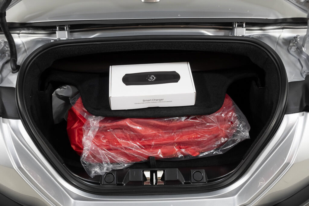 Used 2024 Ferrari Roma image 21