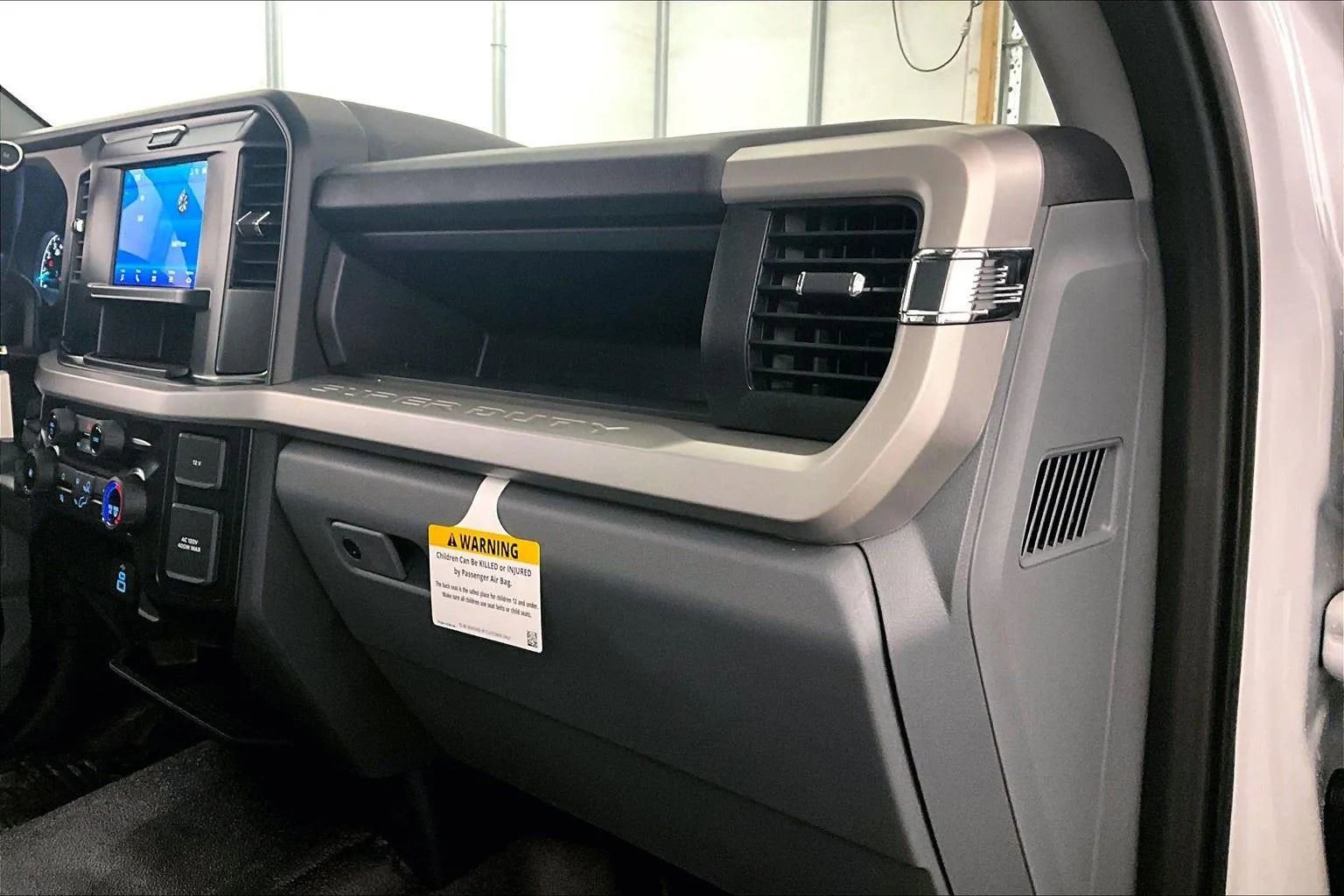 New 2026 Ford F350 XL w/ XL Chrome Package image 15