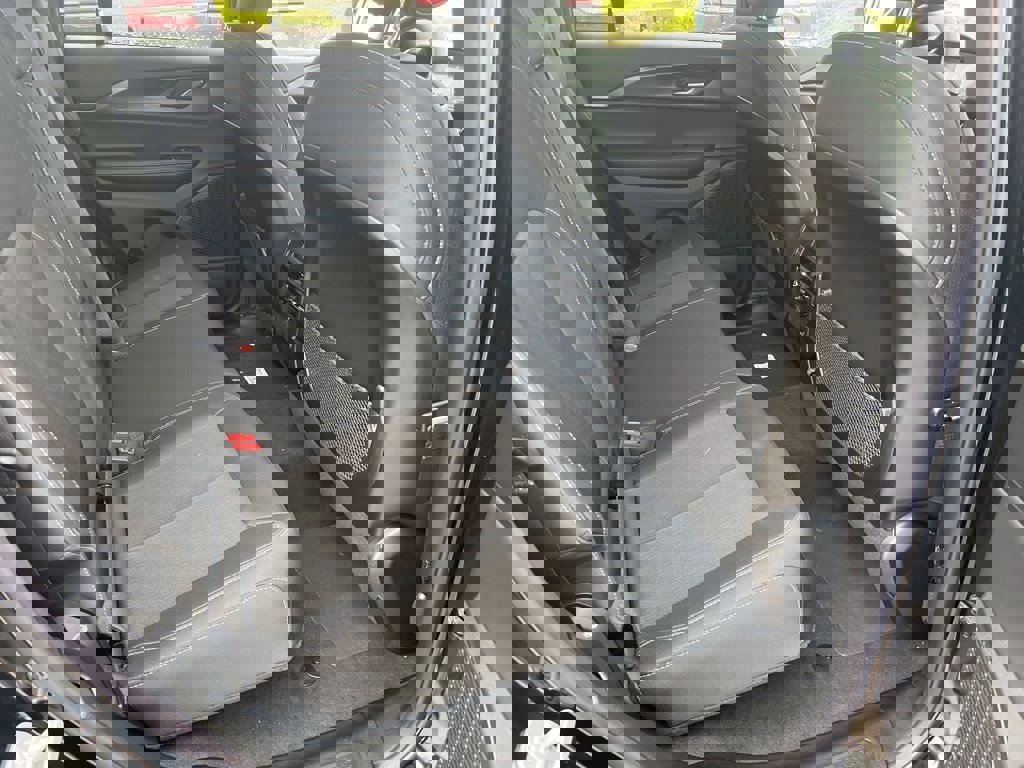 New 2025 Jeep Grand Cherokee Laredo X image 12