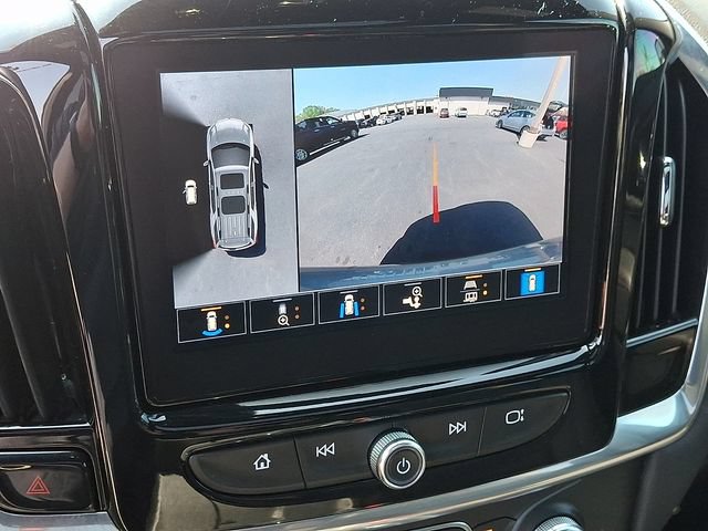 Used 2023 Chevrolet Traverse RS w/ LPO, Floor Liner Package AWD/4WD image 19