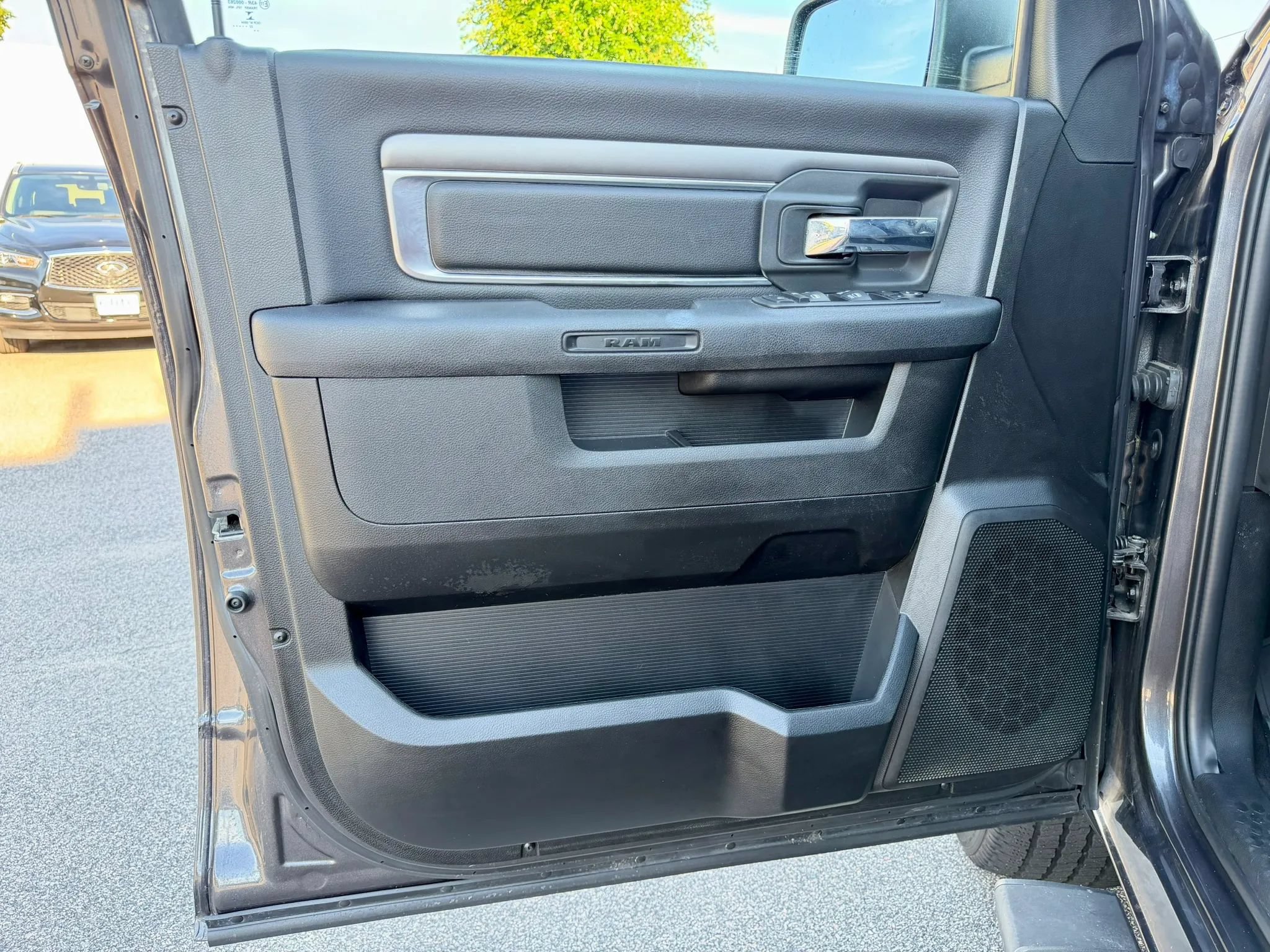 Used 2022 RAM 1500 Warlock w/ Electronics Group AWD/4WD image 36