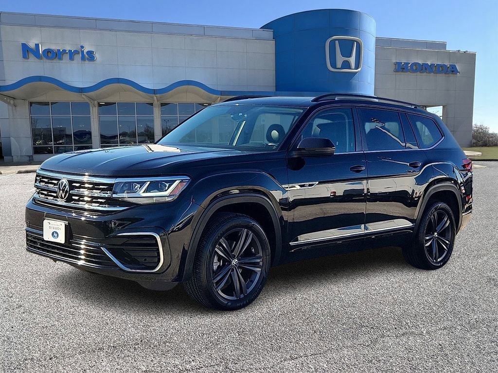 Used 2021 Volkswagen Atlas SE w/ Panoramic Sunroof Package image 2