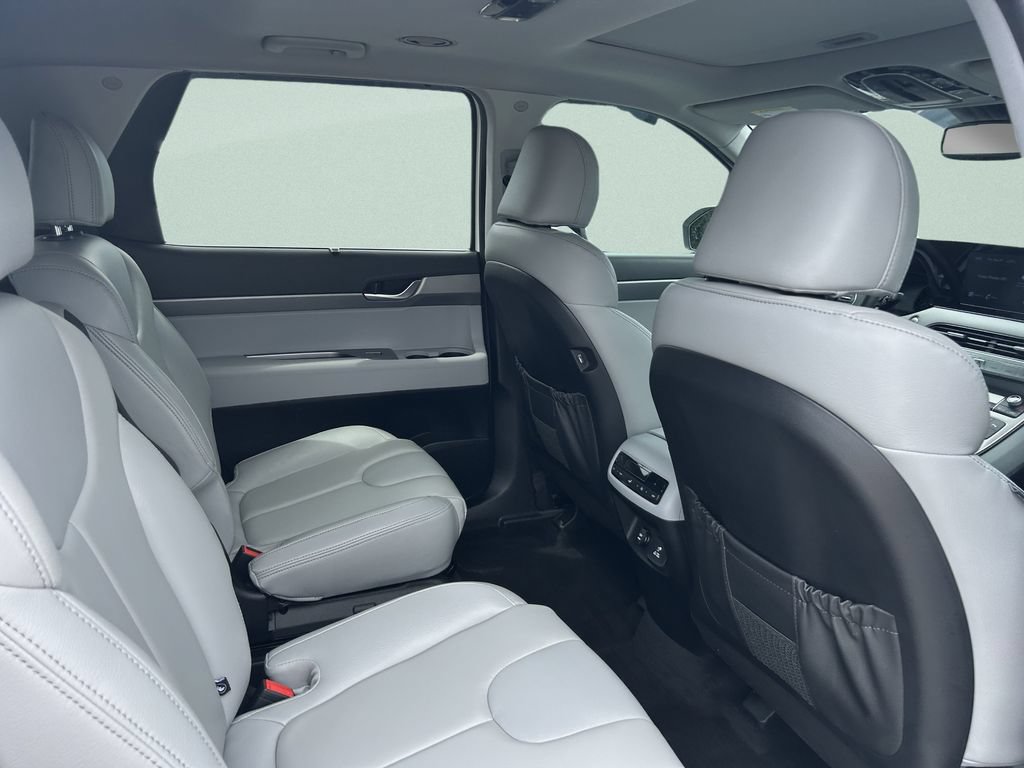 Used 2022 Hyundai Palisade SEL w/ Convenience Package FWD image 22