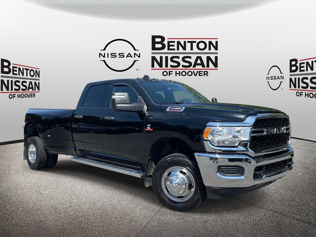 Used 2024 RAM 3500 Tradesman w/ Chrome Appearance Group