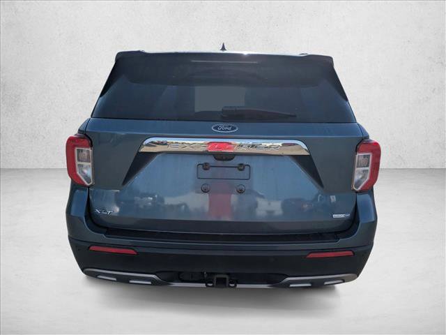 Used 2020 Ford Explorer XLT w/ Equipment Group 202A AWD/4WD image 6
