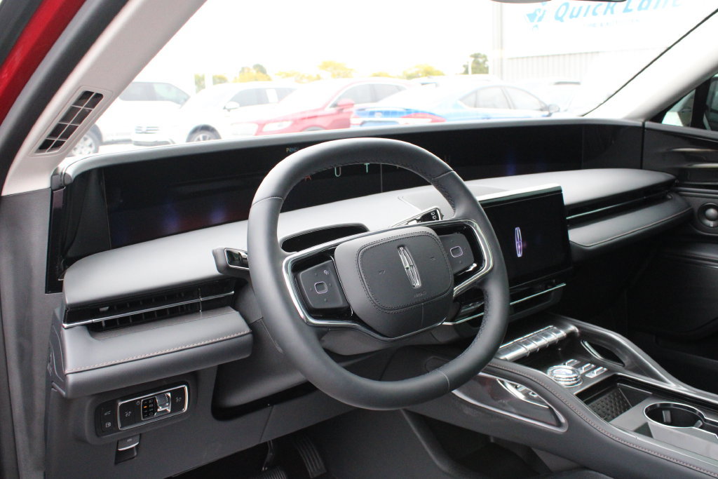 New 2026 Lincoln Nautilus Premier w/ Equipment Group 102A AWD/4WD image 2