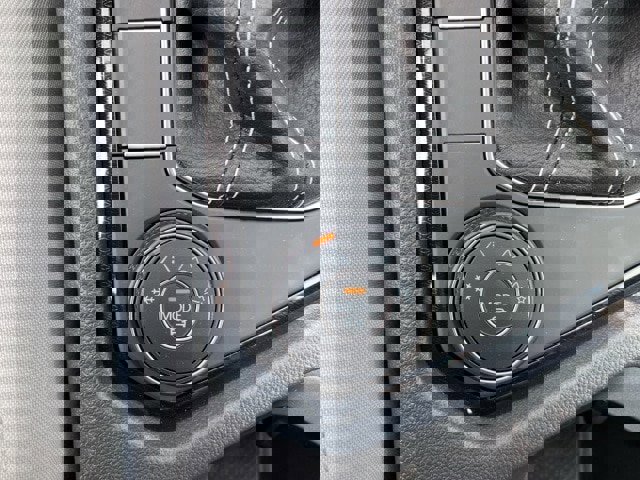 New 2025 Volkswagen Taos S image 40