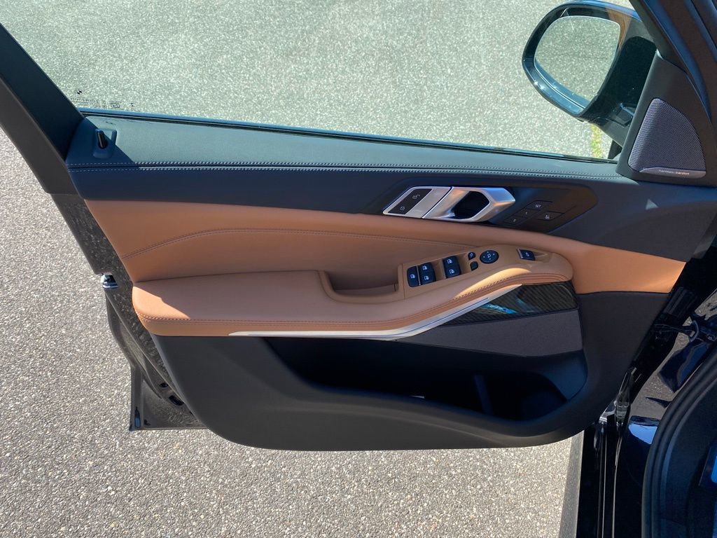 New 2026 BMW X5 M60i image 14