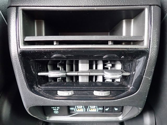 Certified 2023 Jeep Grand Cherokee Limited image 15