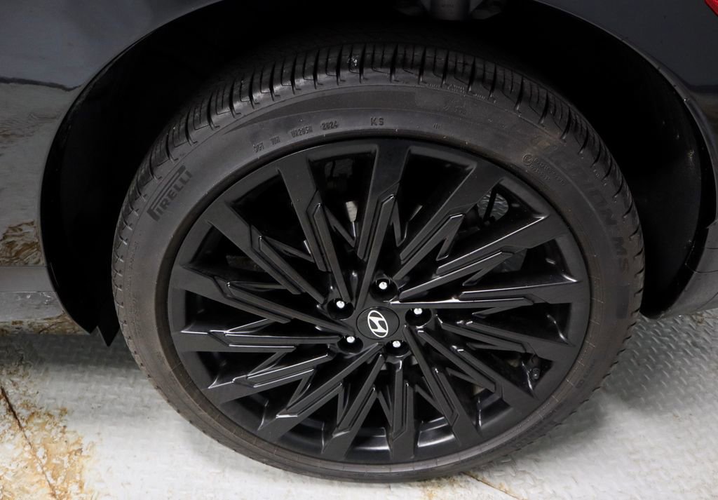 Certified 2025 Hyundai Santa Fe Calligraphy image 20