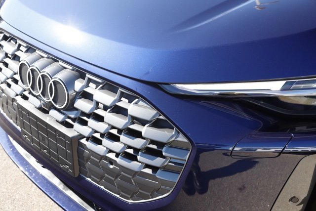 New 2025 Audi Q5 Premium Plus image 11