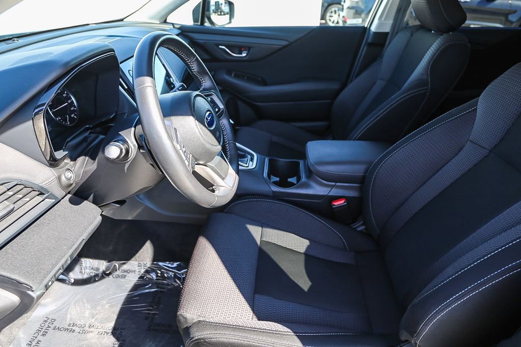 Used 2025 Subaru Outback Premium image 18