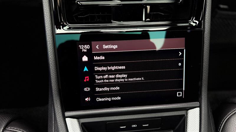 Used 2025 Porsche Panamera 4 w/ Premium Package image 38