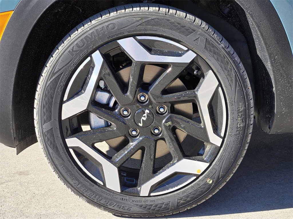 New 2026 Kia Seltos SX image 8