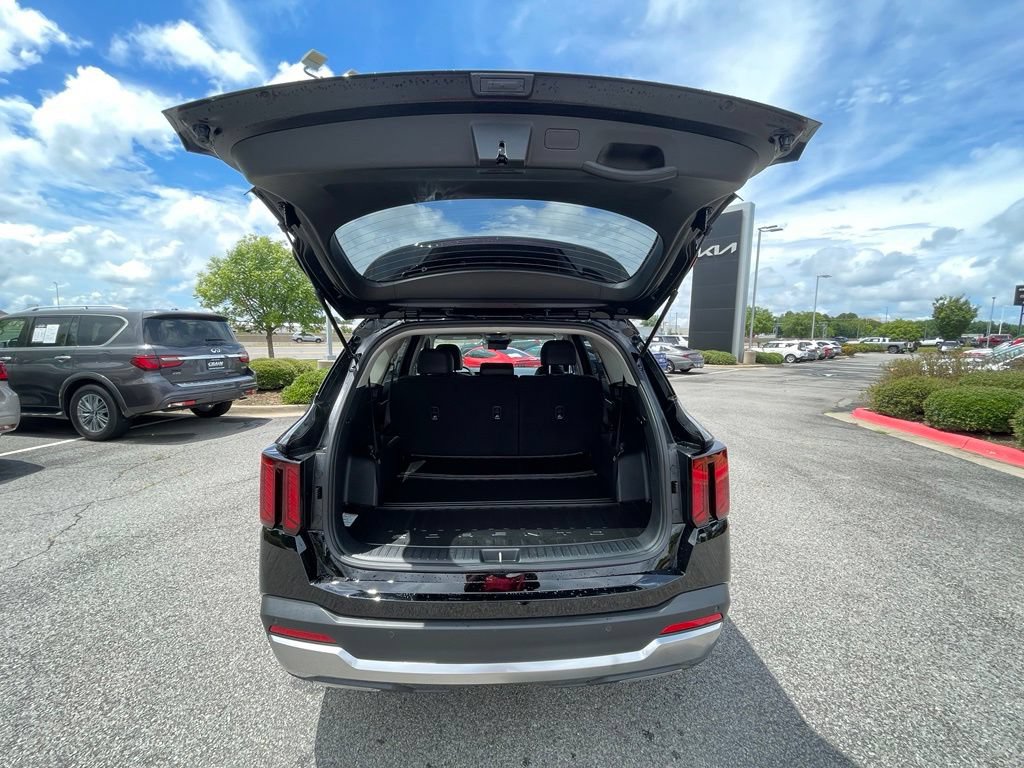New 2026 Kia Sorento S FWD image 7