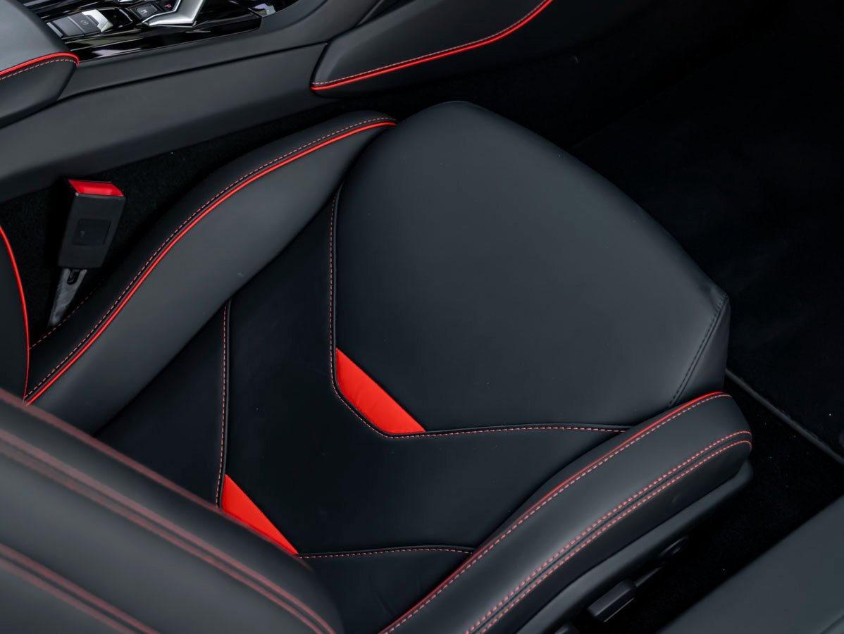 Used 2021 Lamborghini Huracan EVO image 23