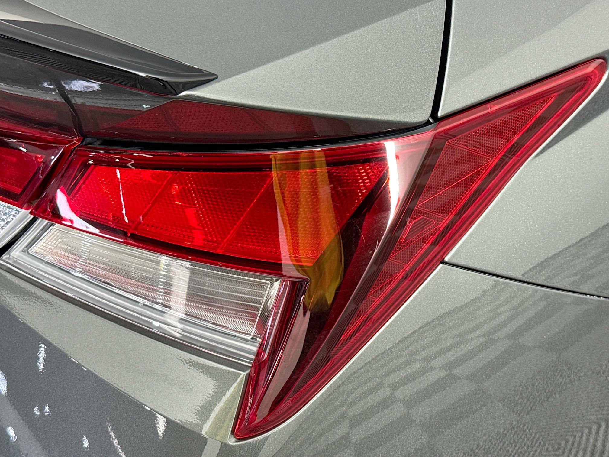 Used 2026 Hyundai Elantra Sport FWD image 33