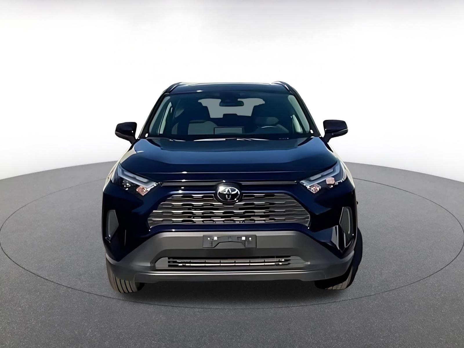 Used 2025 Toyota RAV4 XLE w/ Convenience Package video 2