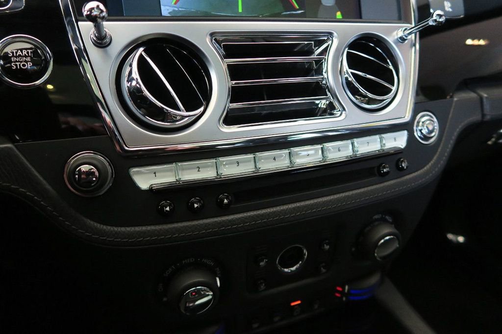 Used 2013 Rolls-Royce Ghost image 18