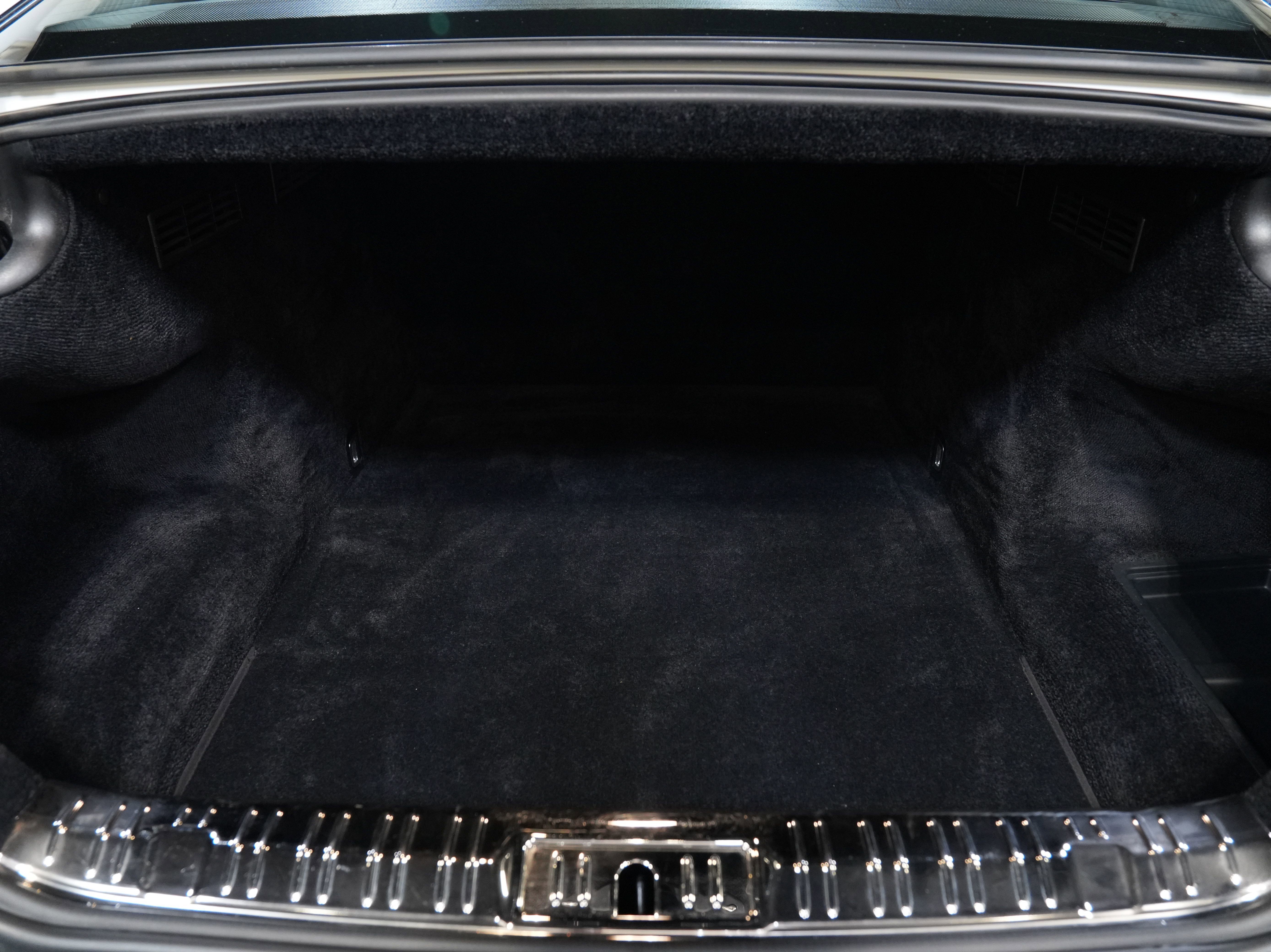 Used 2014 Rolls-Royce Wraith RWD image 53