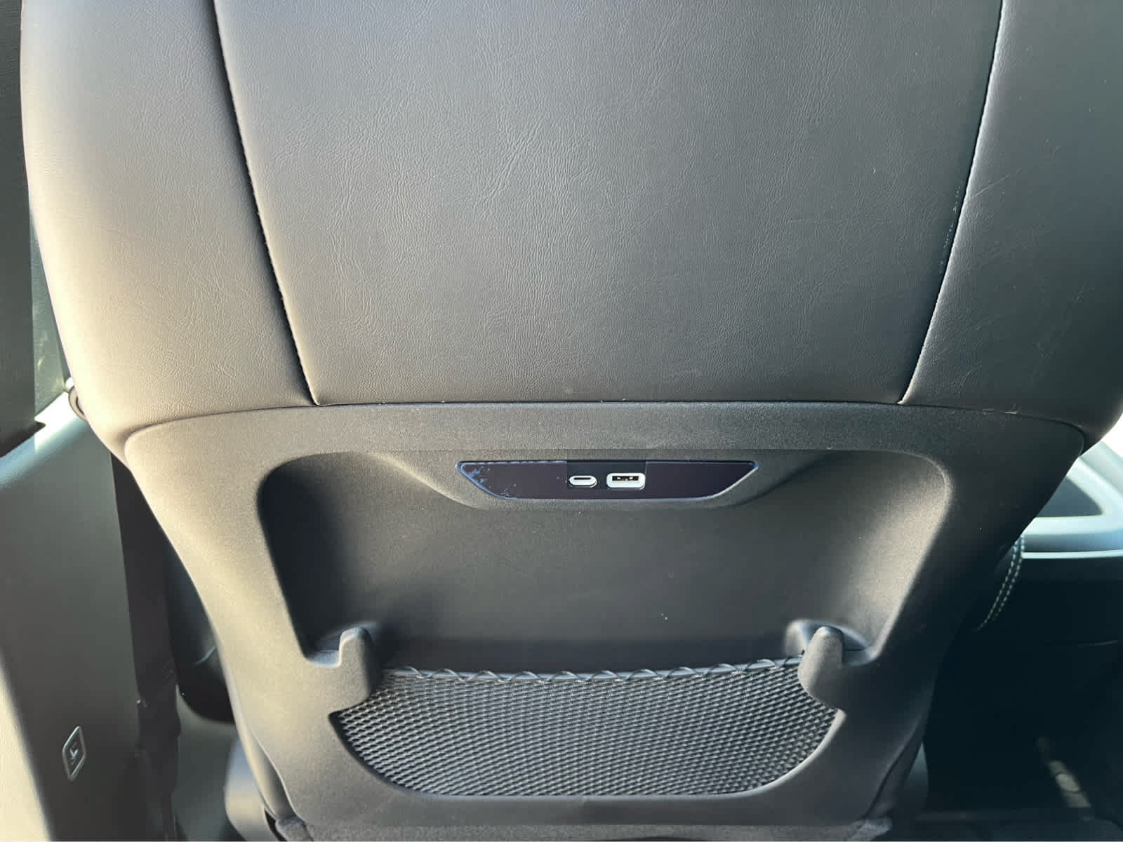 New 2026 Chrysler Pacifica Select FWD image 23
