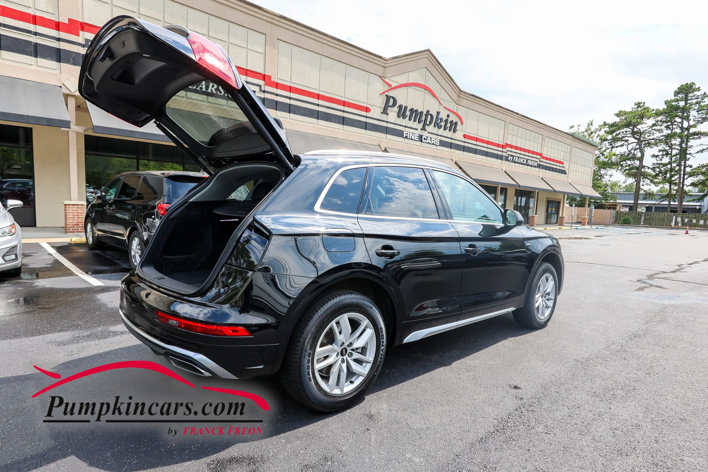 Used 2023 Audi Q5 2.0T Premium w/ Convenience Package AWD/4WD image 11