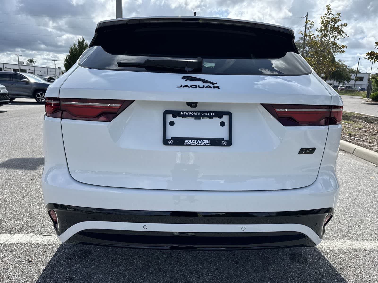Used 2026 Jaguar F-PACE R-Dynamic S AWD/4WD image 5