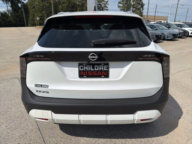New 2026 Nissan Kicks SV image 7
