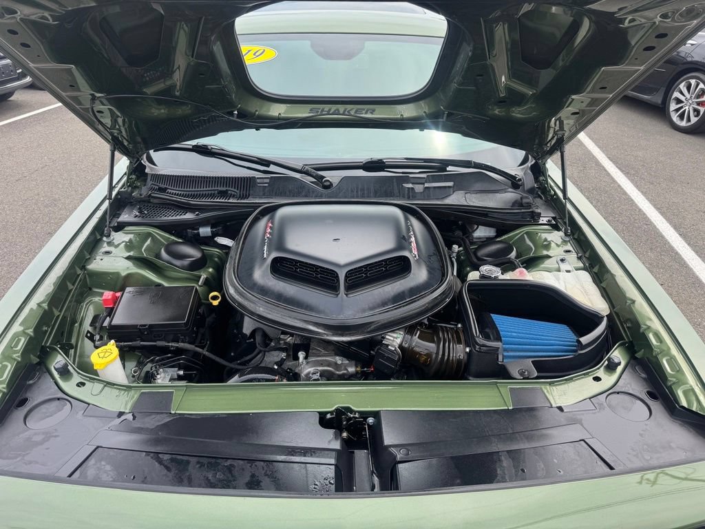 Used 2019 Dodge Challenger R/T Scat Pack w/ Shaker Package RWD image 23