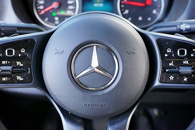 Used 2024 Mercedes-Benz Sprinter 2500 image 31