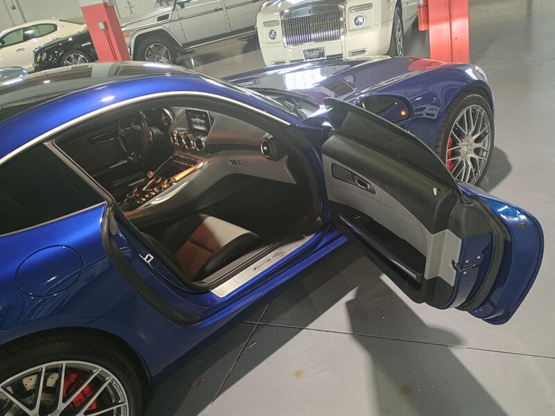 Used 2016 Mercedes-Benz AMG GT S image 30