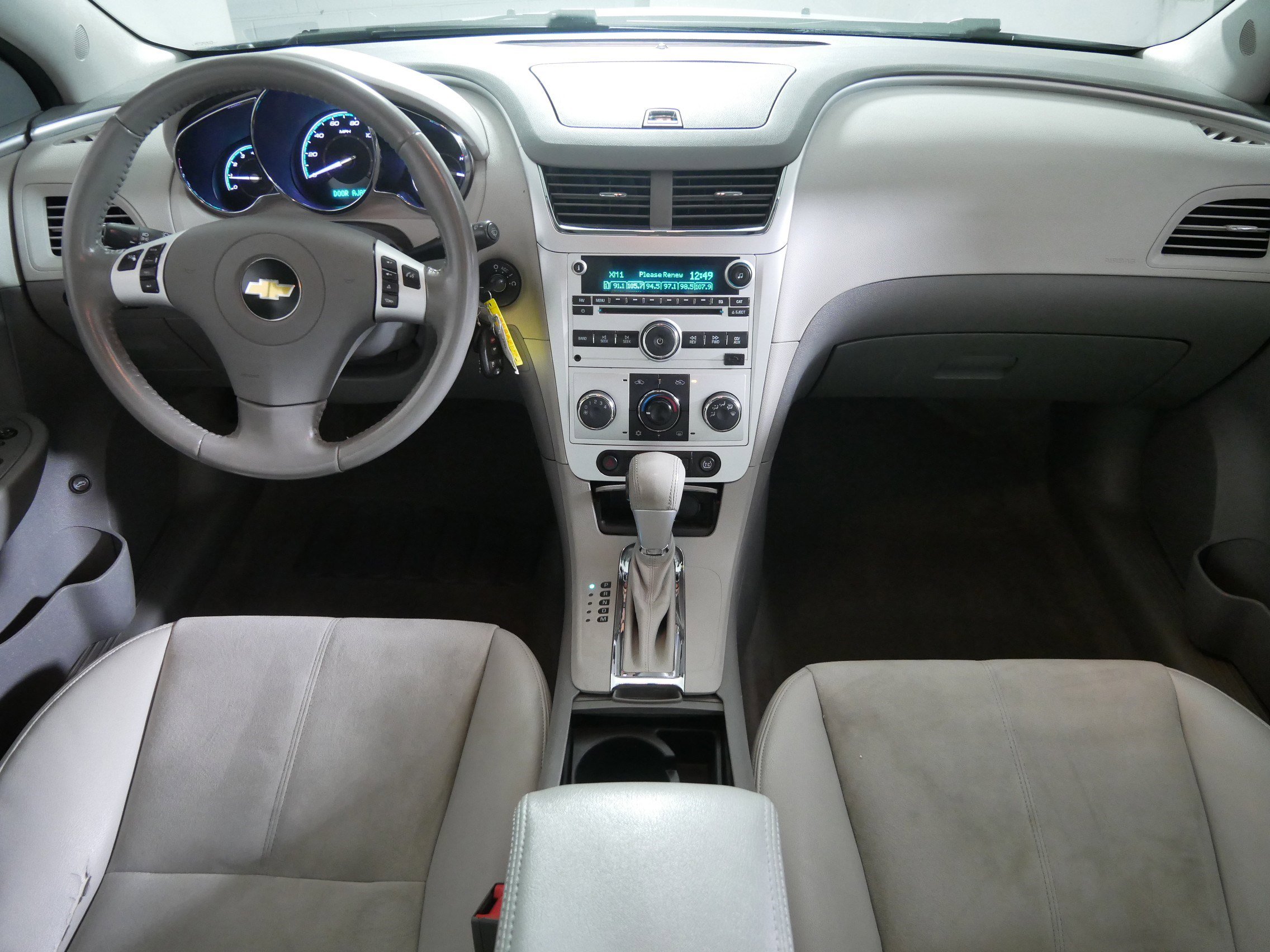 Used 2011 Chevrolet Malibu LT w/ HFV6 Engine Package image 10