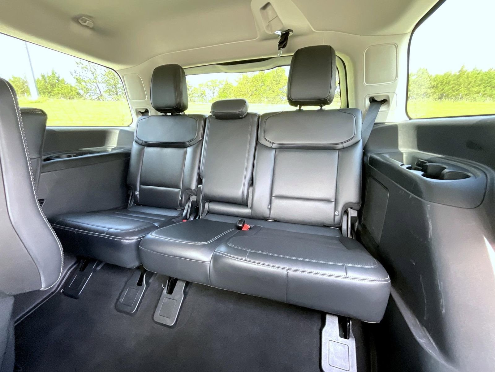Used 2025 Ford Expedition Platinum AWD/4WD image 21