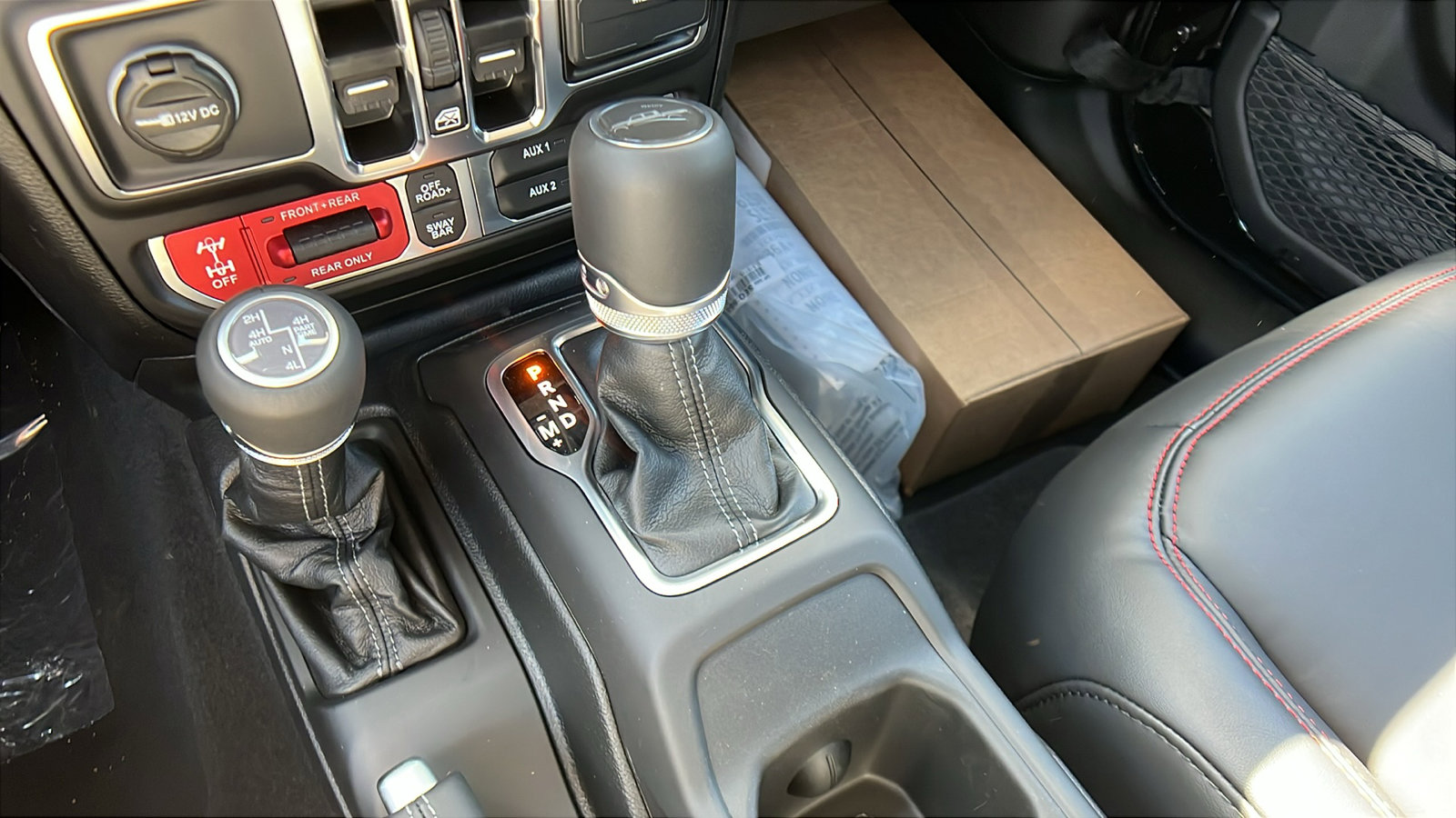 New 2025 Jeep Gladiator Rubicon image 21