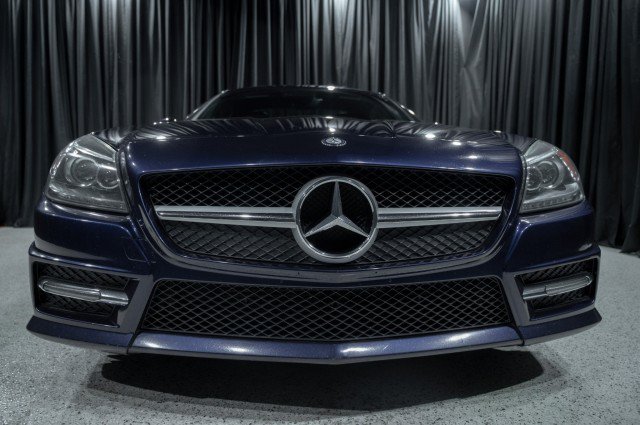 Certified 2015 Mercedes-Benz SLK 250 image 3
