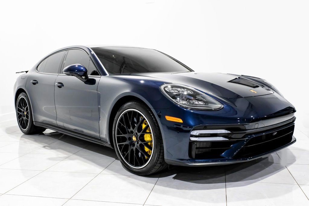 Used 2022 Porsche Panamera Turbo S image 3