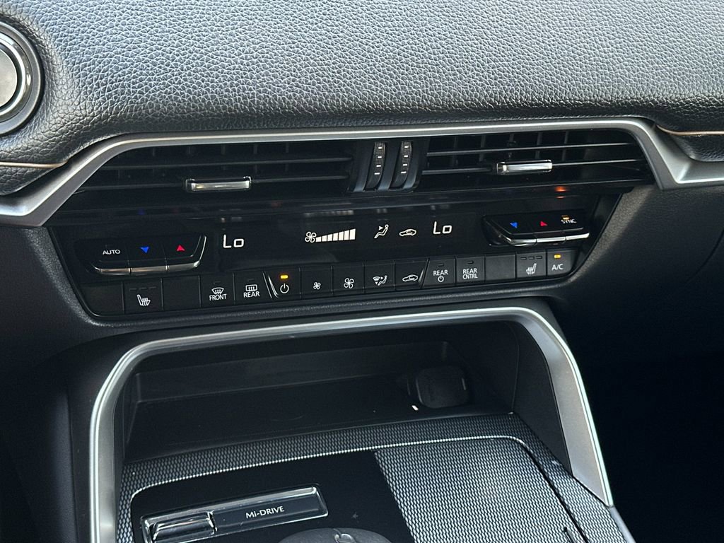 Used 2025 MAZDA CX-70 3.3 Turbo w/ Premium Package image 21