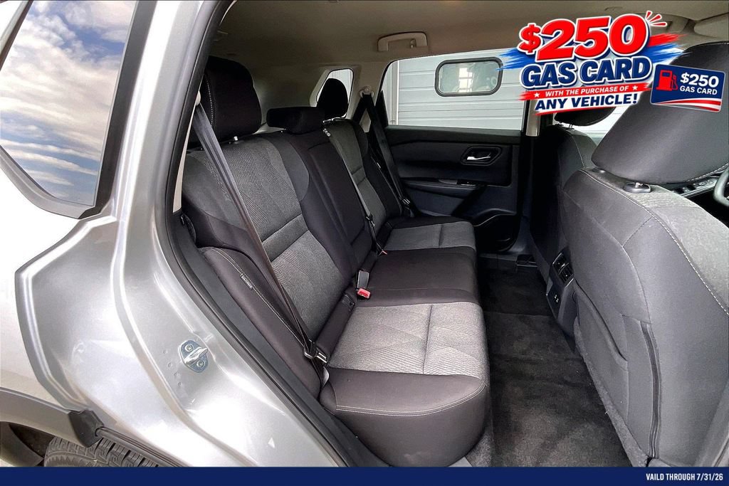 Used 2024 Nissan Rogue SV AWD/4WD image 27