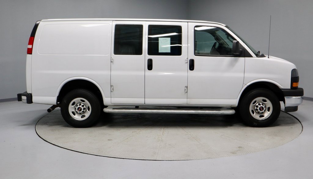 Used 2024 GMC Savana 2500 w/ Driver Convenience Package image 11