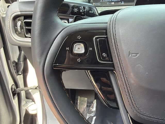 New 2026 Lincoln Aviator 2WD image 24