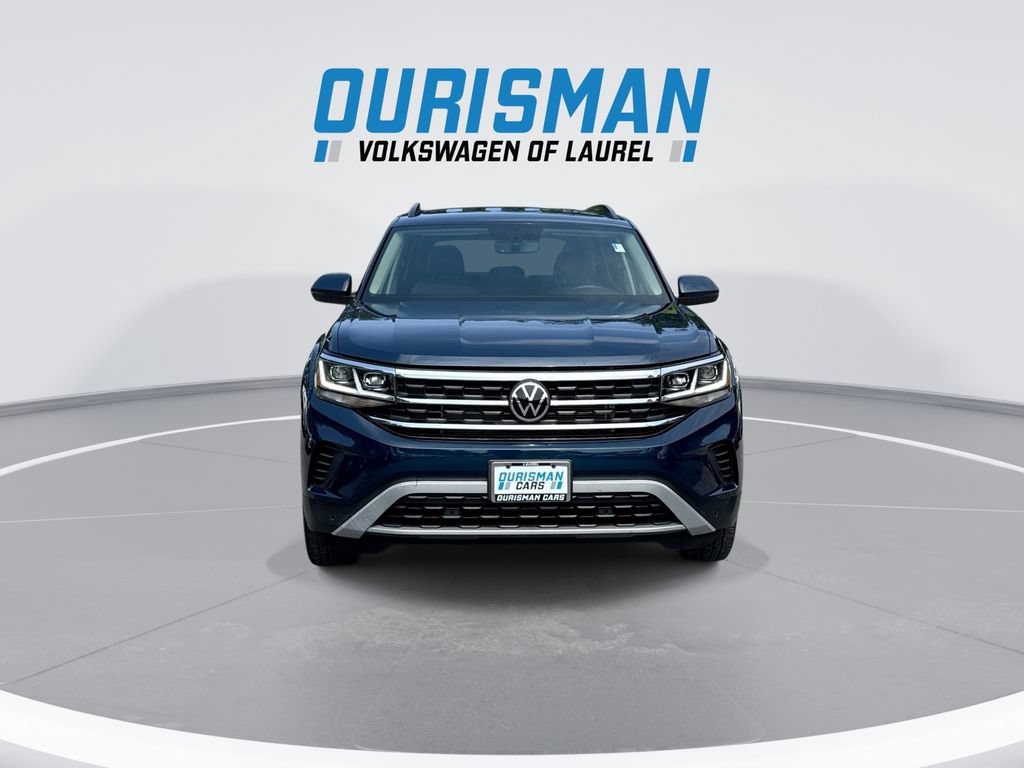 Used 2022 Volkswagen Atlas SE w/ Black Wheel Package AWD/4WD image 3