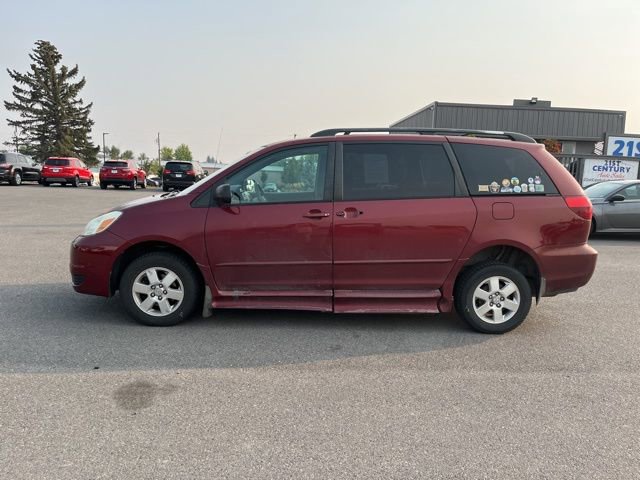 Used 2005 Toyota Sienna LE image 1