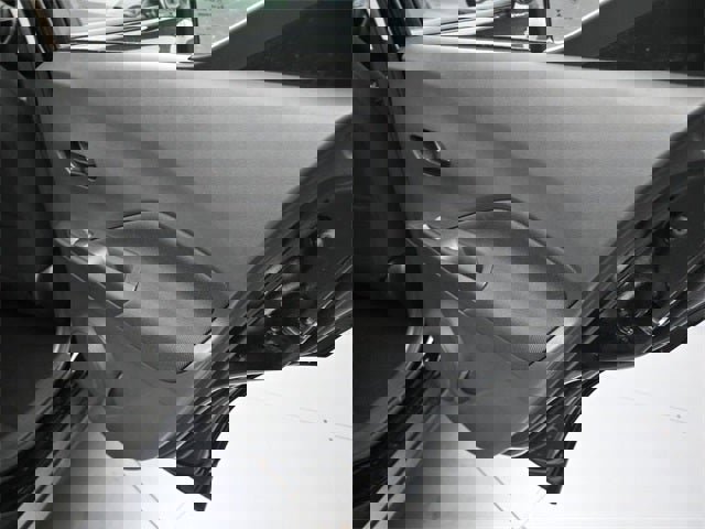 New 2025 Nissan Kicks Play S image 31