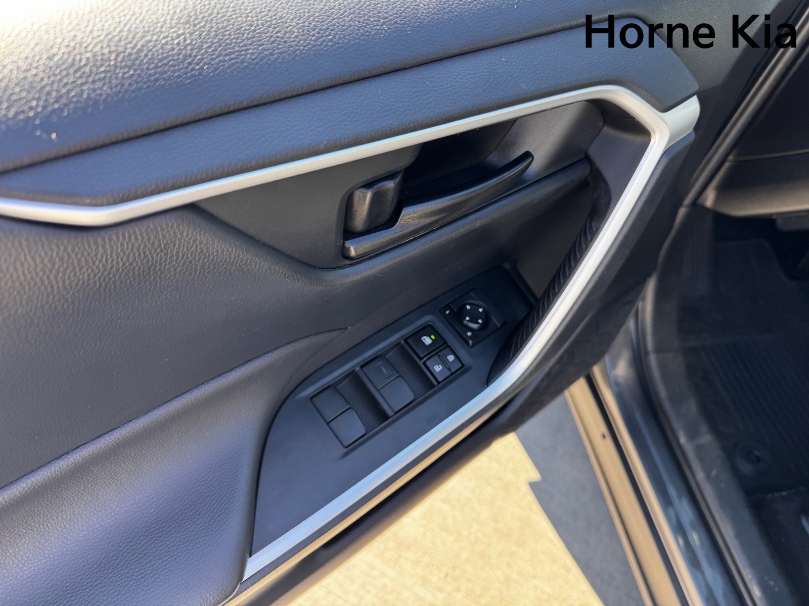 Used 2024 Toyota RAV4 LE image 11