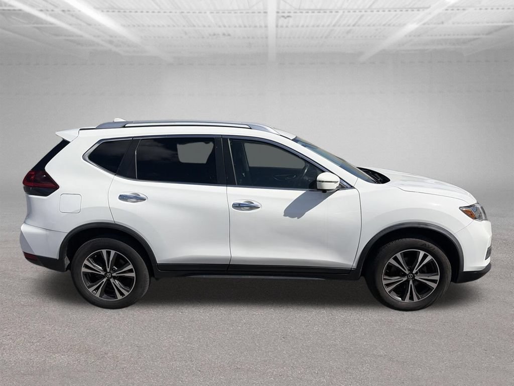Used 2020 Nissan Rogue SV w/ Premium Package AWD/4WD image 4